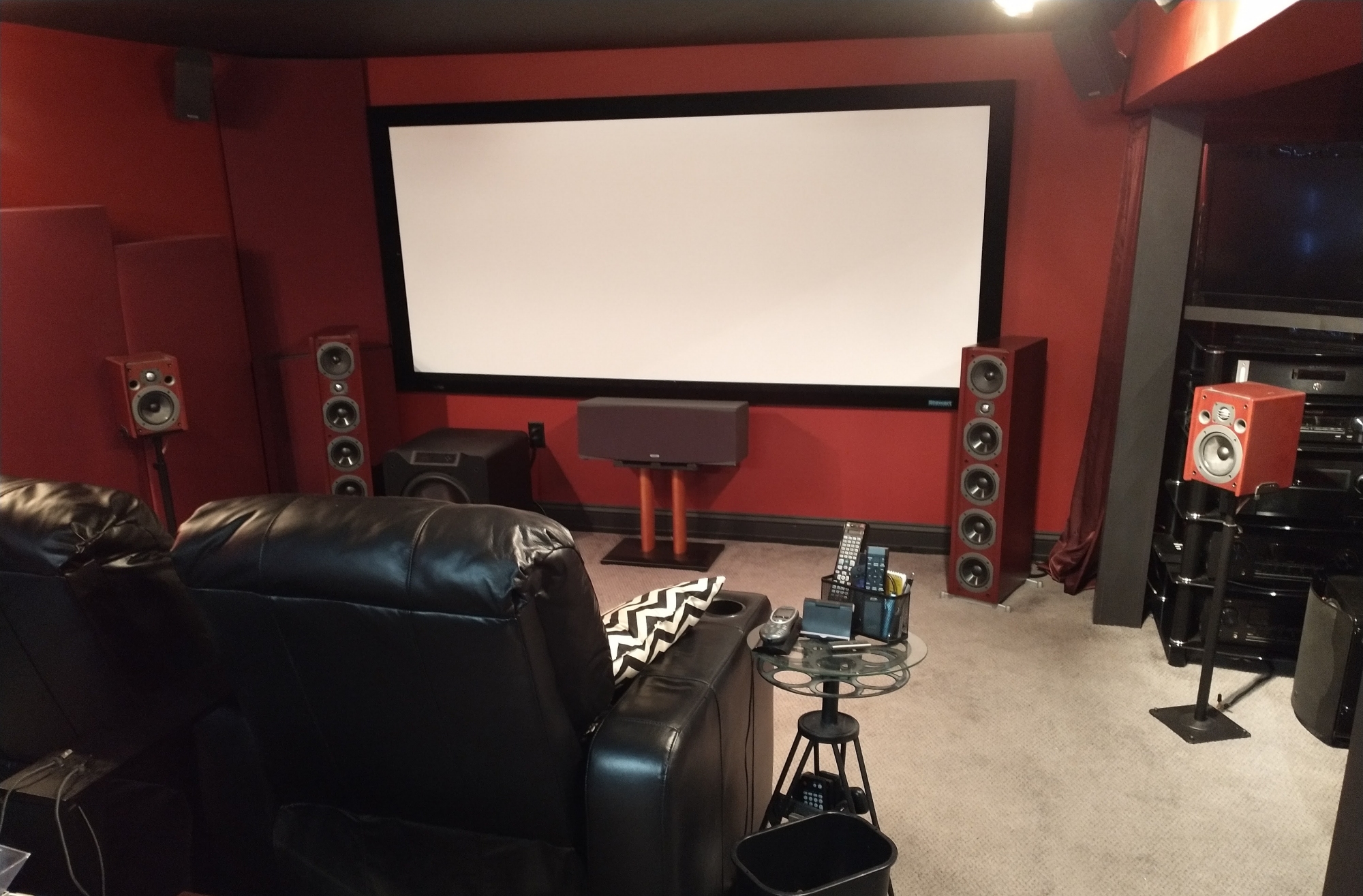 Cinema Zyberdiso - Projection screen Cinema Zyberdiso - Projection screen