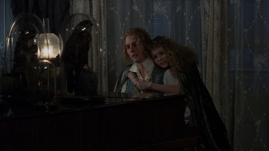 Interview with the Vampire (1994) - Tom Cruise & Kirsten Dunst