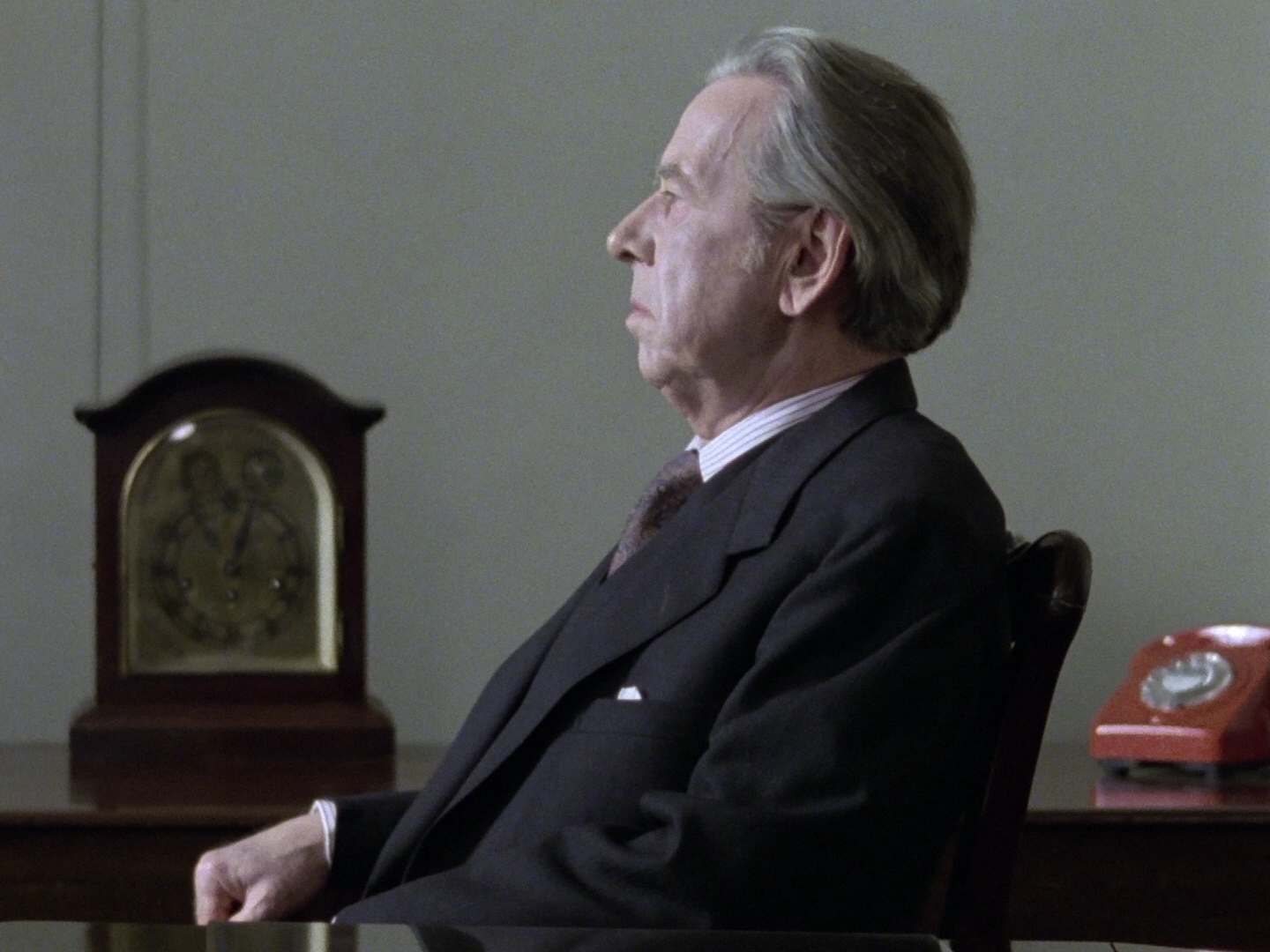 Tinker Tailor Soldier Spy (1979) - Alexander Knox as Control