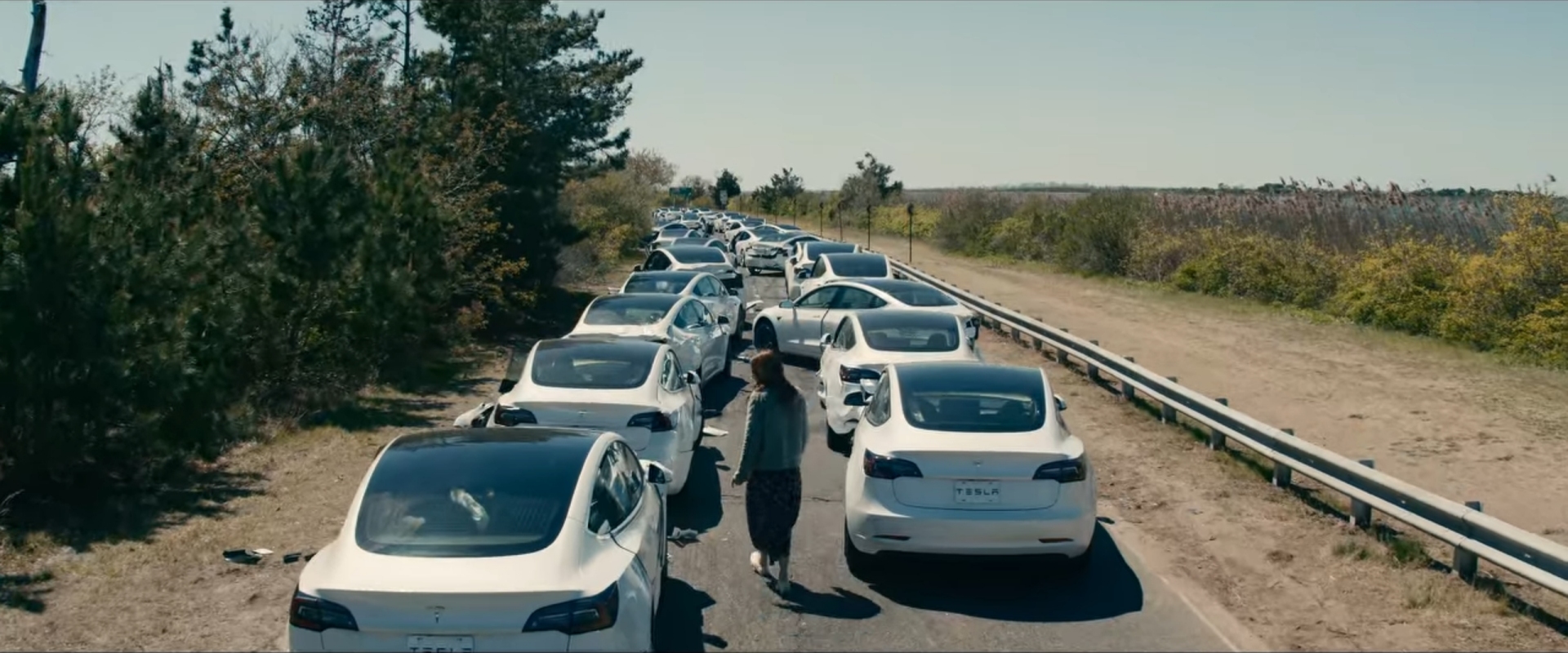 Leave the World Behind (2023) - Tesla jam