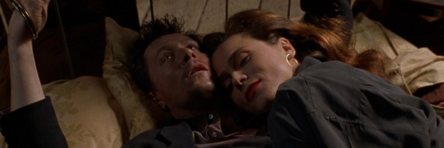 Romeo Is Bleeding (1993) - Gary Oldman & Lena Olin