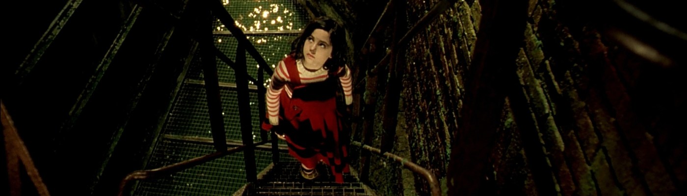 The City of Lost Children (1995) - Judith Vittet as Miette
