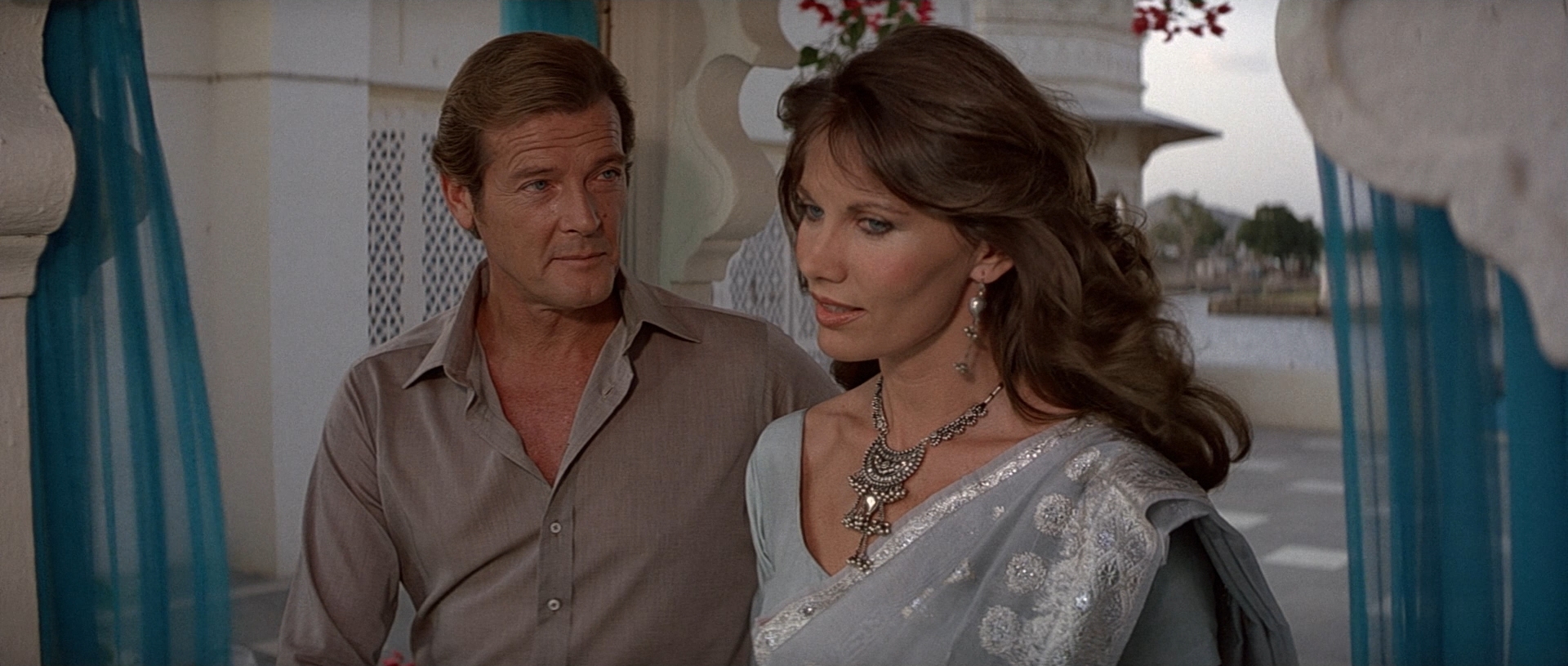 Octopussy (1983) - Roger Moore & Maud Adams Octopussy (1983) - Roger Moore & Maud Adams